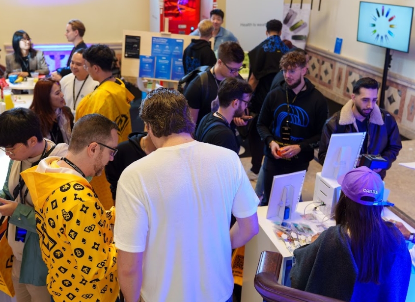 WEEX在CCCC Lisbon 2025獲得多位歐洲KOL推薦,被稱為“最受歡迎交易所”